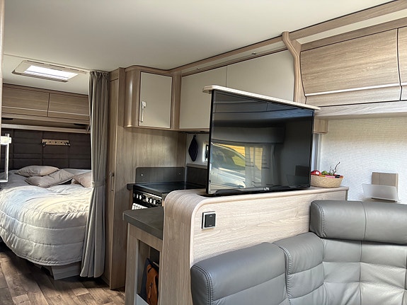 KABE Royal 600 CXL KS 11 of 16