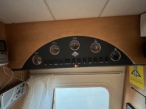 Hobby 700 / Ac / Solcell / Ny bytt kamrem / Inverter / Cykelställ 9 of 20
