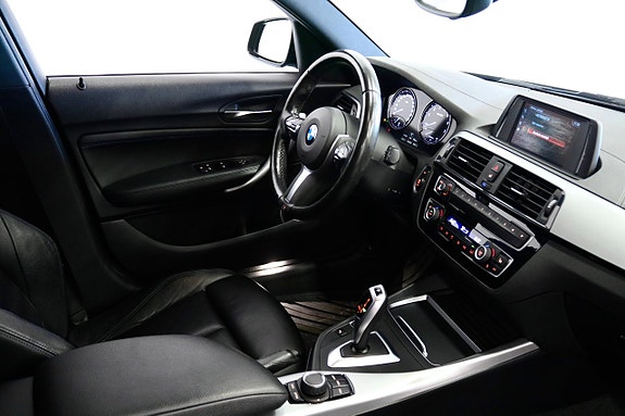 BMW 118i 7 of 23