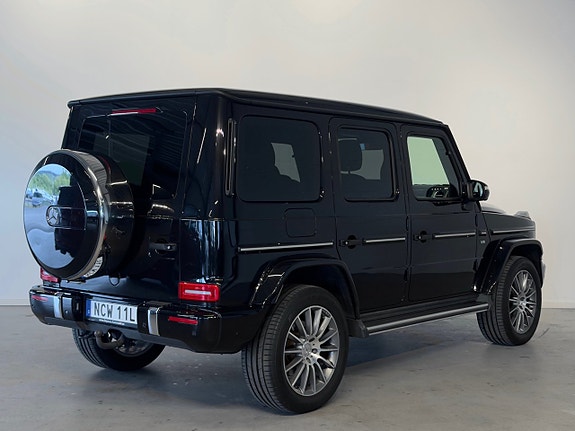 Mercedes-Benz G500 3 of 23