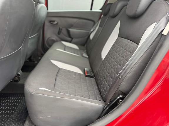 Dacia Sandero Stepway 12 of 22