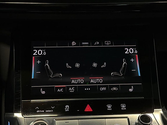 Audi e-tron 18 of 23