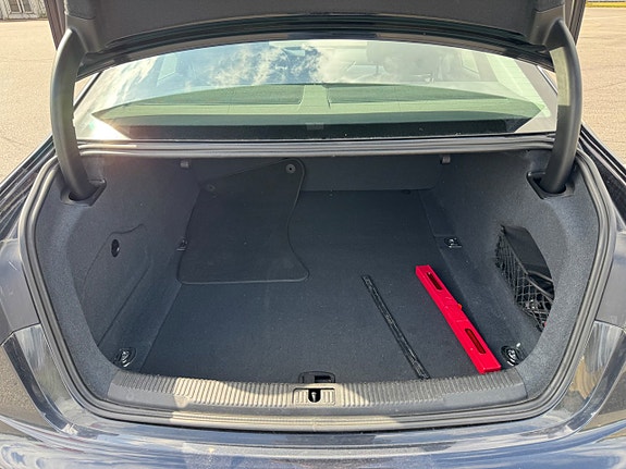 Audi A6 13 of 21