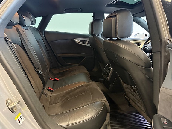 Audi A7 12 of 19