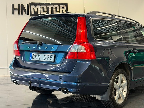 Volvo V70 7 of 27