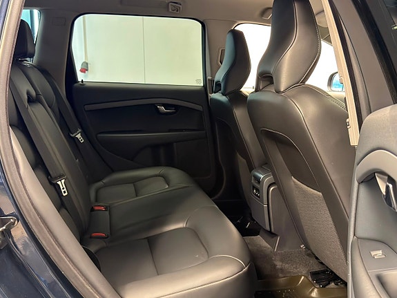 Volvo V70 26 of 27