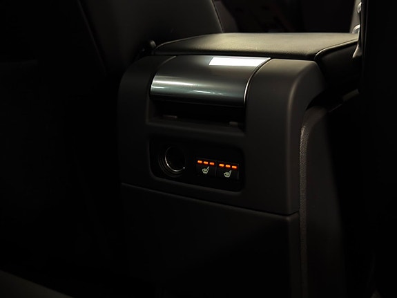 Volvo V70 27 of 27