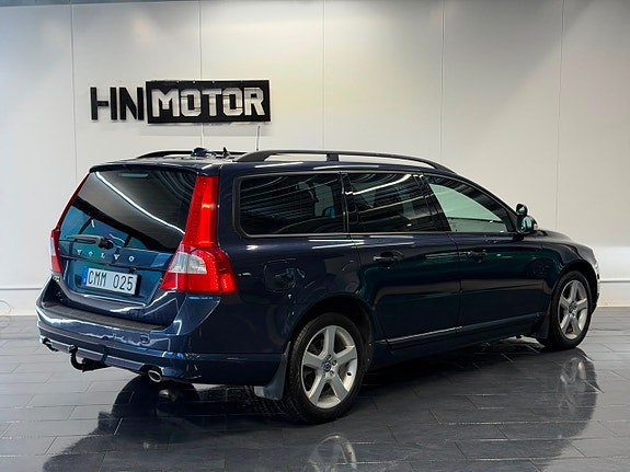 Volvo V70 6 of 27