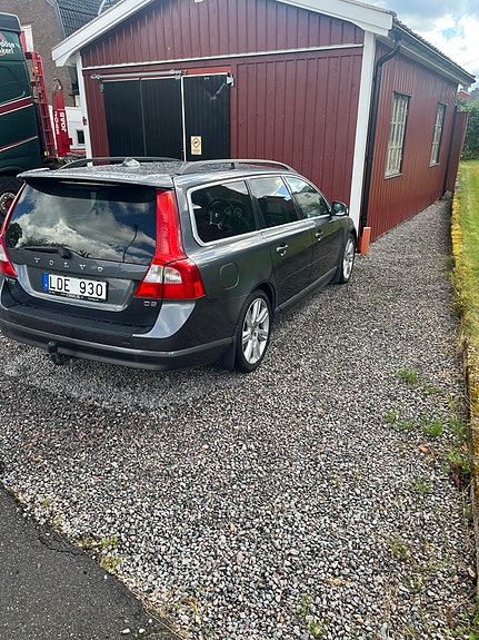 Volvo V70 5 of 6