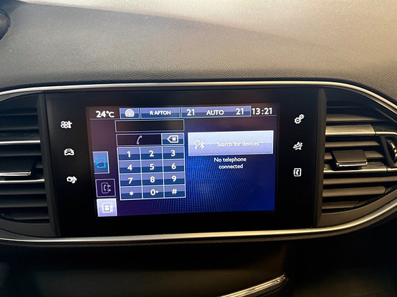 Peugeot 308 SW 10 of 12