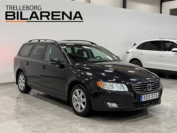 Volvo V70 2 of 22
