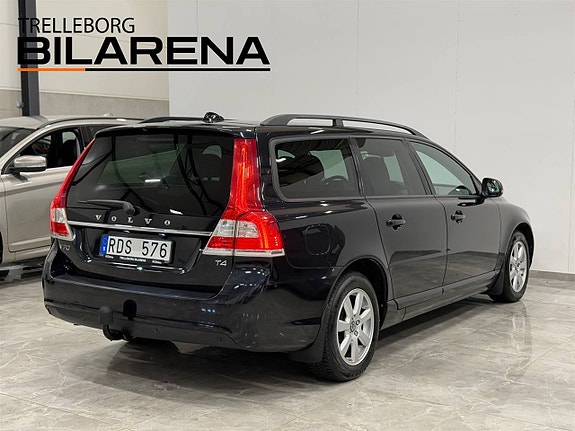 Volvo V70 8 of 22