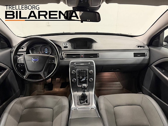 Volvo V70 15 of 22