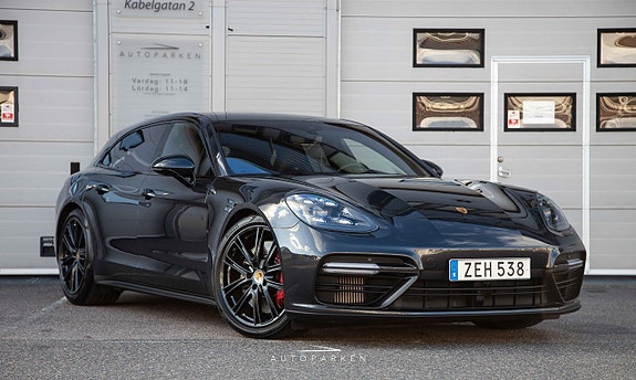 Porsche Panamera Turbo