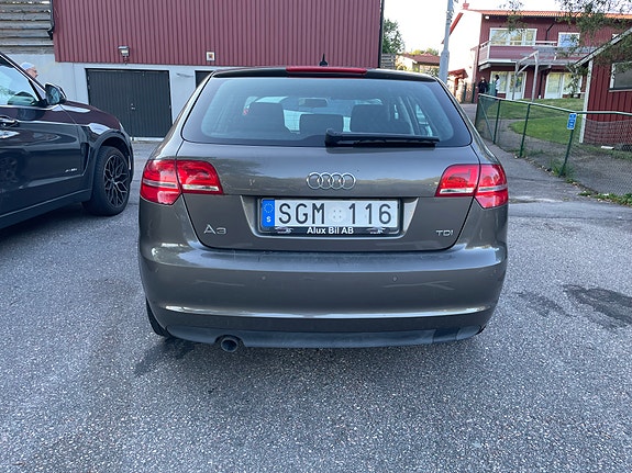 Audi A3 4 of 6