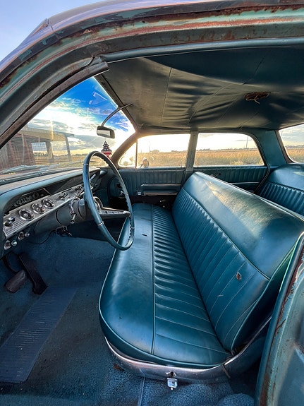 Chevrolet Impala 5 of 14