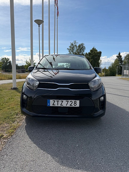 Kia Picanto 3 of 6