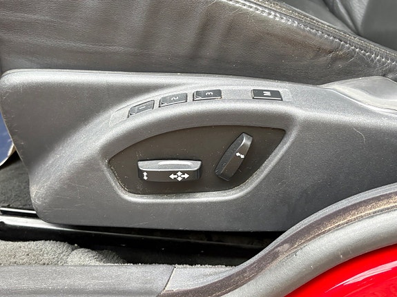 Volvo V70 10 of 17