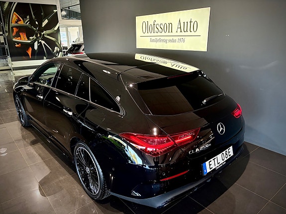 Mercedes-Benz CLA250 e 18 of 19
