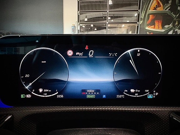Mercedes-Benz CLA250 e 12 of 19