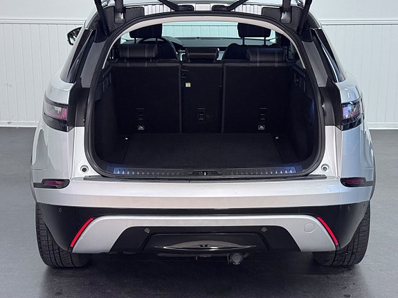 Land Rover Range Rover Velar 10 of 30