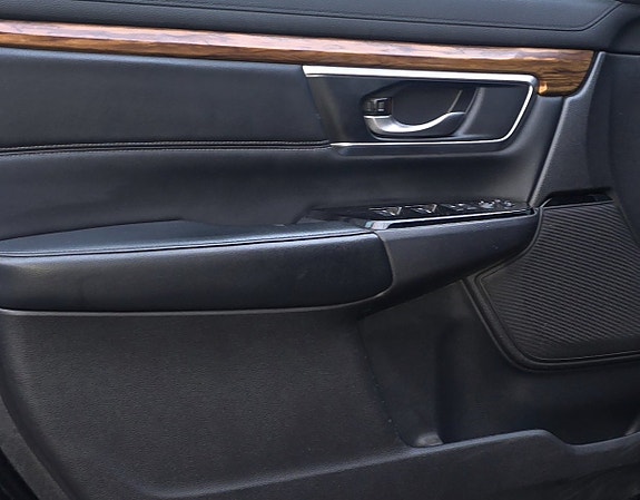 Honda CR-V 10 of 25