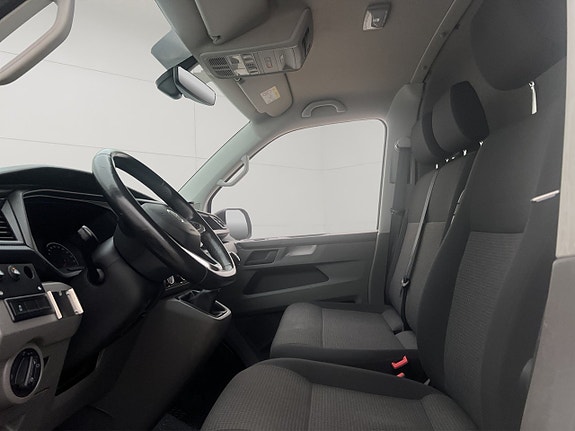 Volkswagen Transporter 19 of 30