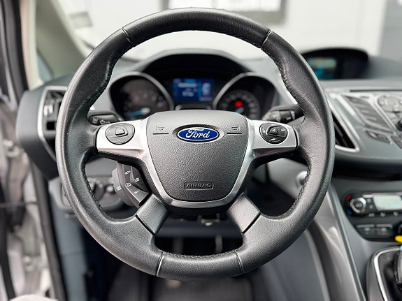Ford C-Max 14 of 22