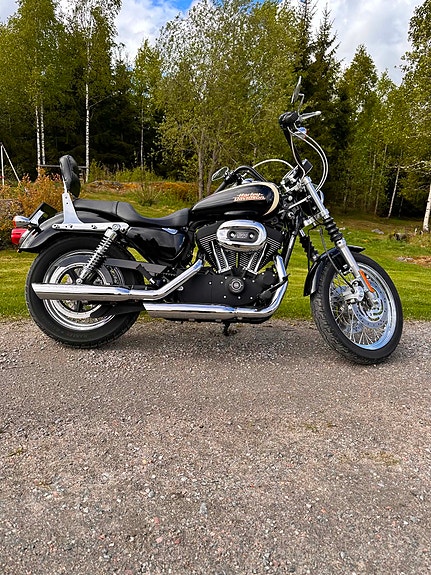 Harley-Davidson Roadster 2 of 4