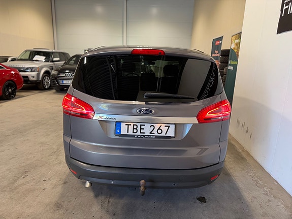 Ford S-MAX 7 of 17