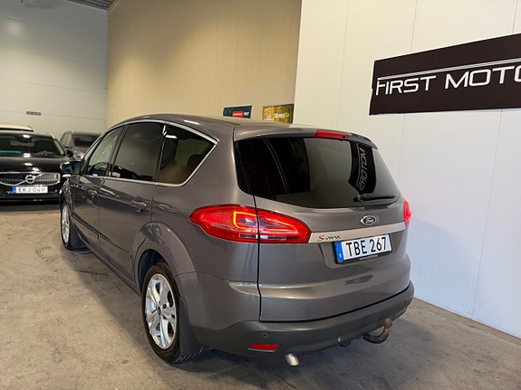 Ford S-MAX 6 of 17