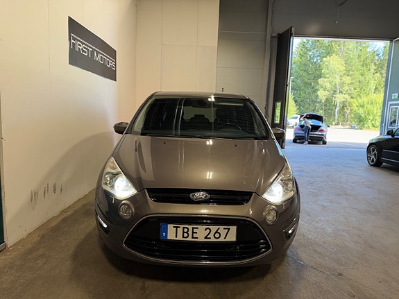 Ford S-MAX 4 of 17