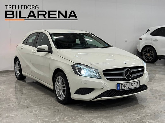Mercedes-Benz A180 2 of 20