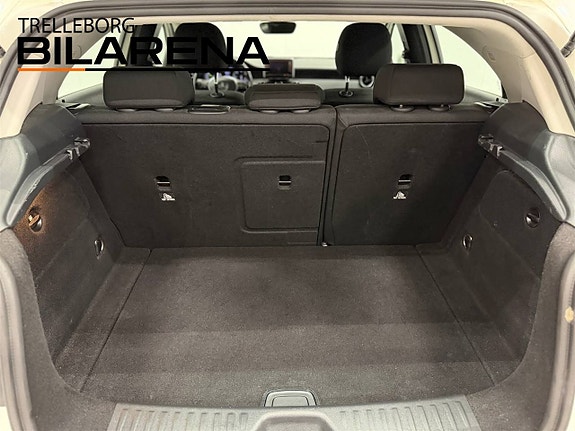 Mercedes-Benz A180 20 of 20