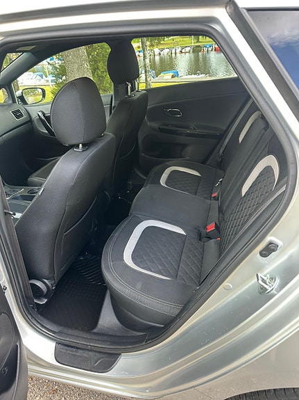 Kia Ceed 7 of 8