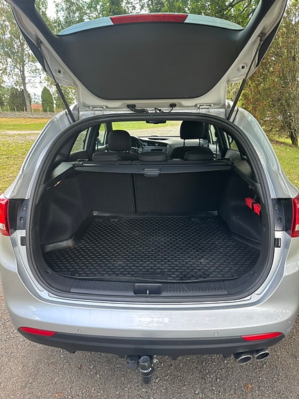 Kia Ceed 8 of 8