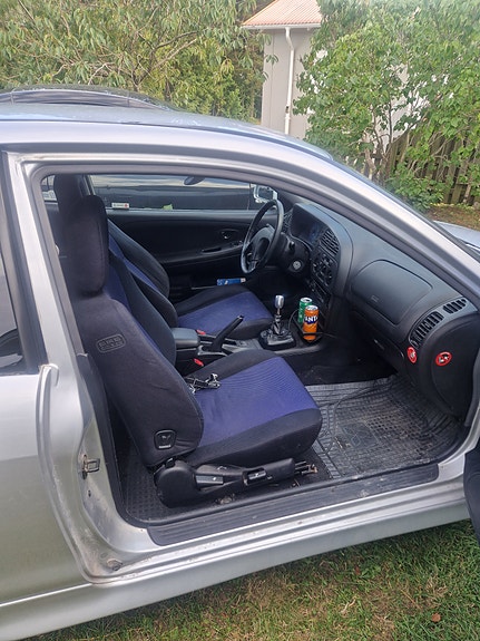 Mitsubishi Colt 3 of 6