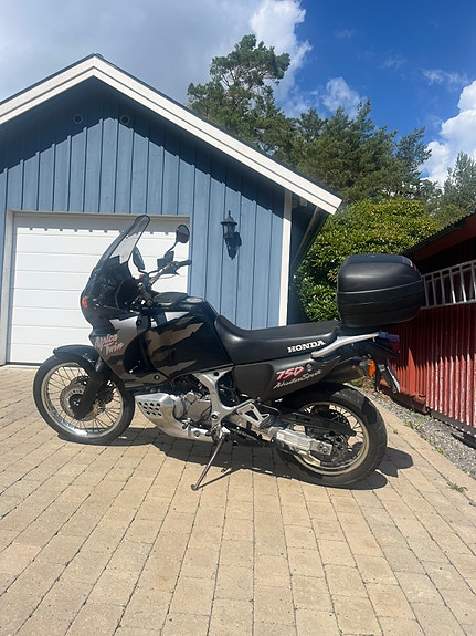 Honda XRV750 Africa Twin 4 of 5