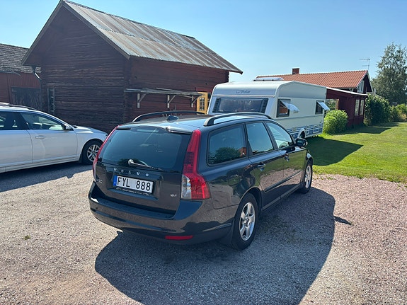 Volvo V50 4 of 7