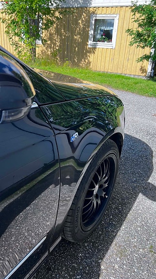 Volkswagen Passat 2 of 11