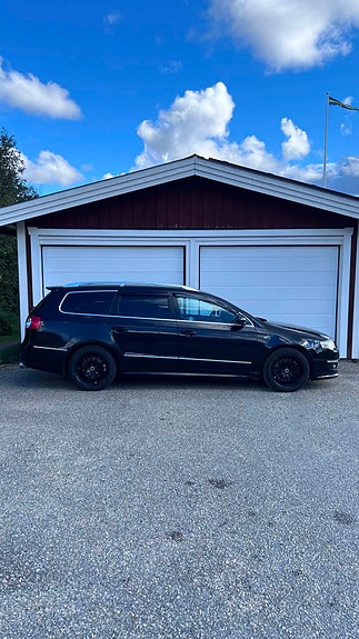 Volkswagen Passat 5 of 11