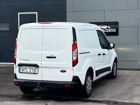 Ford Transit Connect 6 of 18