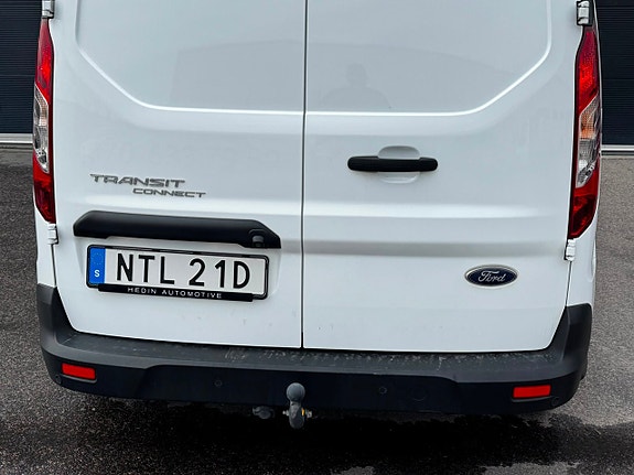 Ford Transit Connect 7 of 18