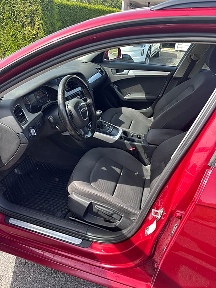 Audi A4 6 of 6
