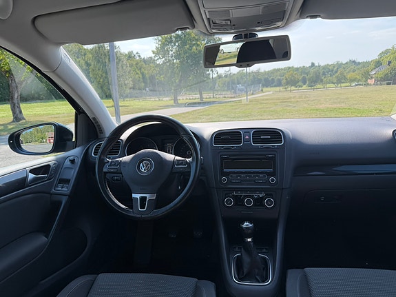 Volkswagen Golf VI 4 of 7