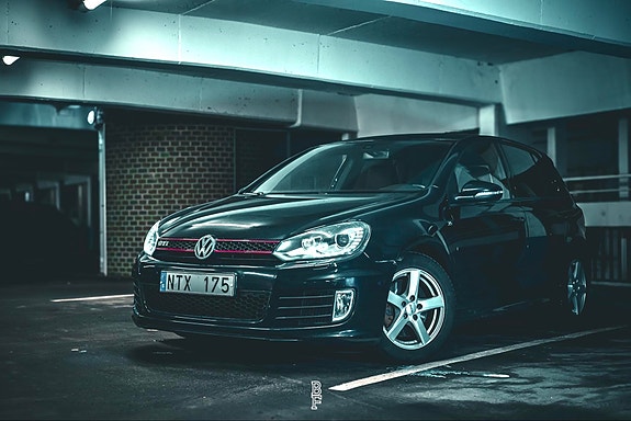 Volkswagen Golf VI 8 of 12