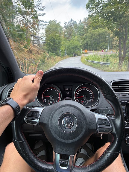 Volkswagen Golf VI 6 of 12