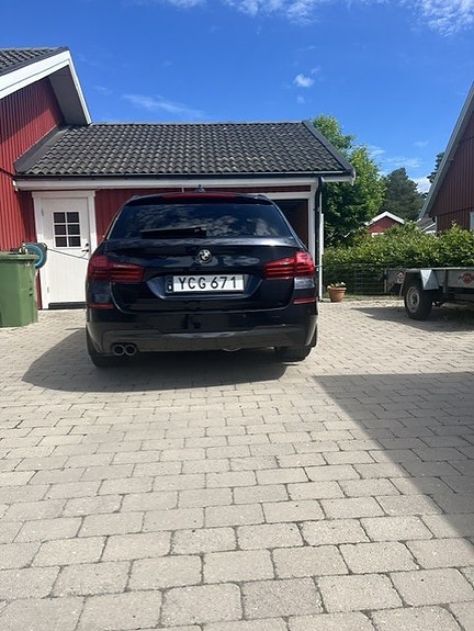 BMW 520d 4 of 11