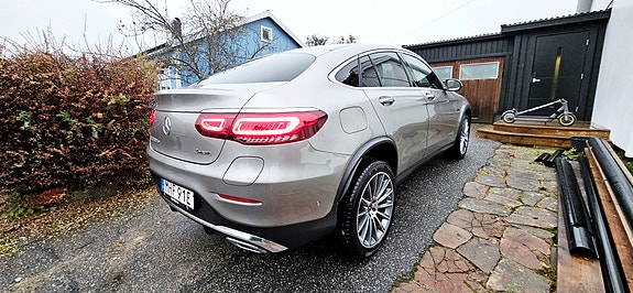 Mercedes-Benz GLC300 de 4 of 10