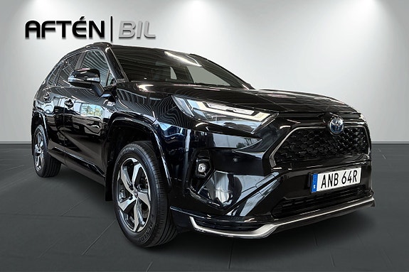 Toyota RAV4 Plug-in Hybrid 4 of 24